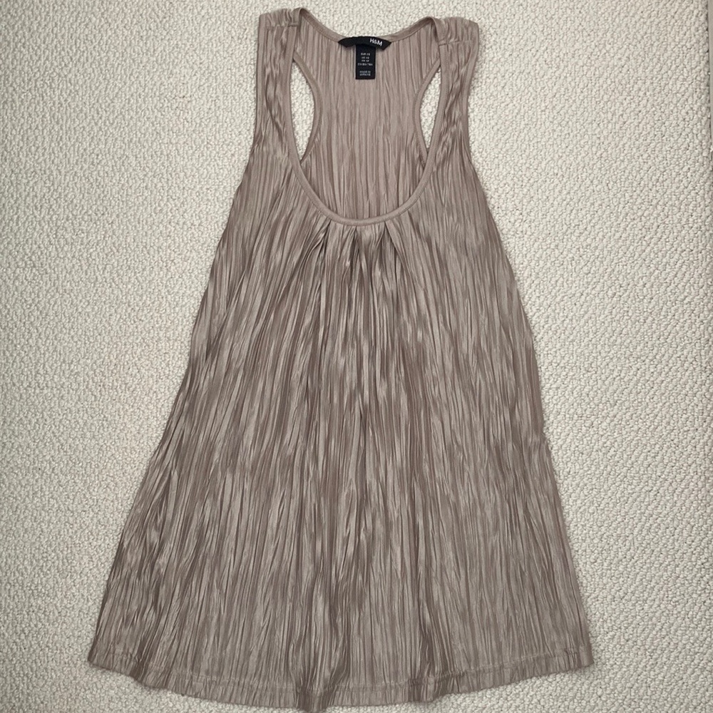 Textured matte gold sleeveless top